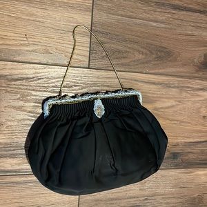 Vintage clasp handbag beaded great condition